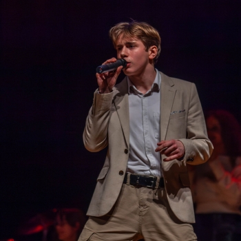 12bc8303-5ca2-41e1-988a-f147f6221cf3