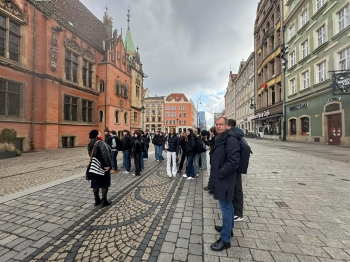 20378e53-2da1-4767-8ef3-c386668b6cbf