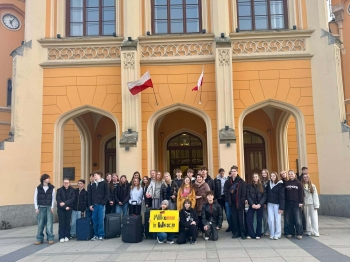 cedb915f-fa41-4790-ad8c-06227453127e