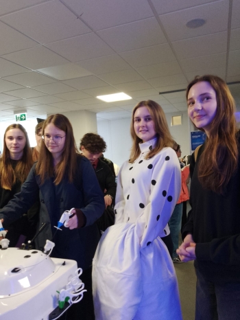 669111265_1388845376597164_9156156002616945609_n