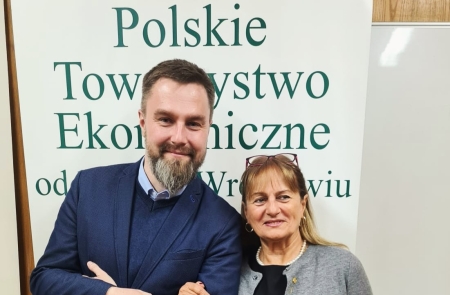 Mgr inż. Małgorzata Drwięga otrzymała Złotą Odznakę Honorową Polskiego Towarzystwa Ekonomicznego