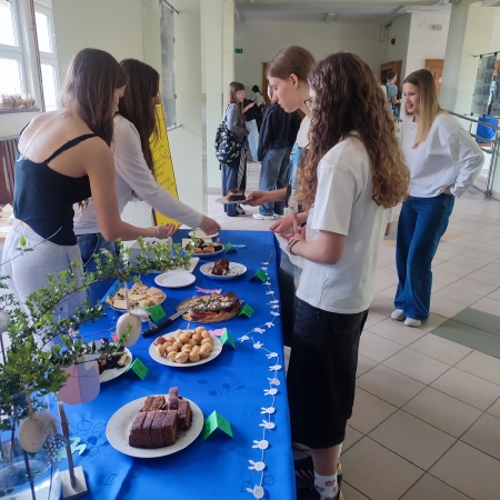 Wielkanocny kiermasz ciast