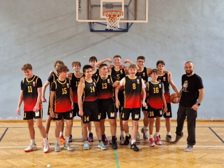 Piękne rozpoczęcie sezonu Wrocławskiej Ligi Koszykówki Basketmania