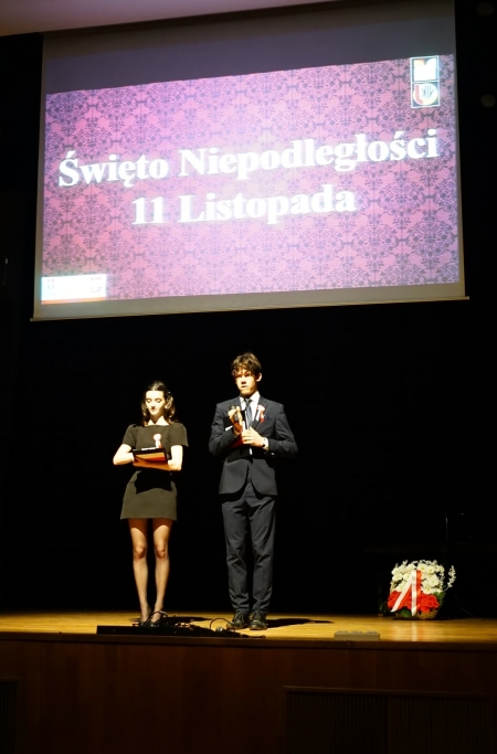 Uroczysta akademia z okazji 107 rocznicy odzyskania przez Polskę Niepodległości
